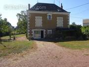 Maison à MEZIERES-EN-BRENNE