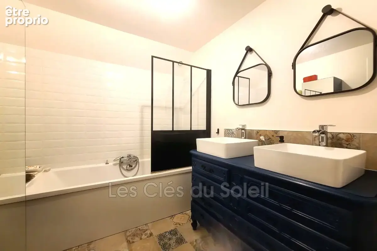 Maison 5 pièces 107 m² à vendre à Cuers (83390) - photo 5