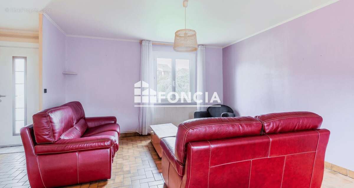 Maison à NOVEANT-SUR-MOSELLE