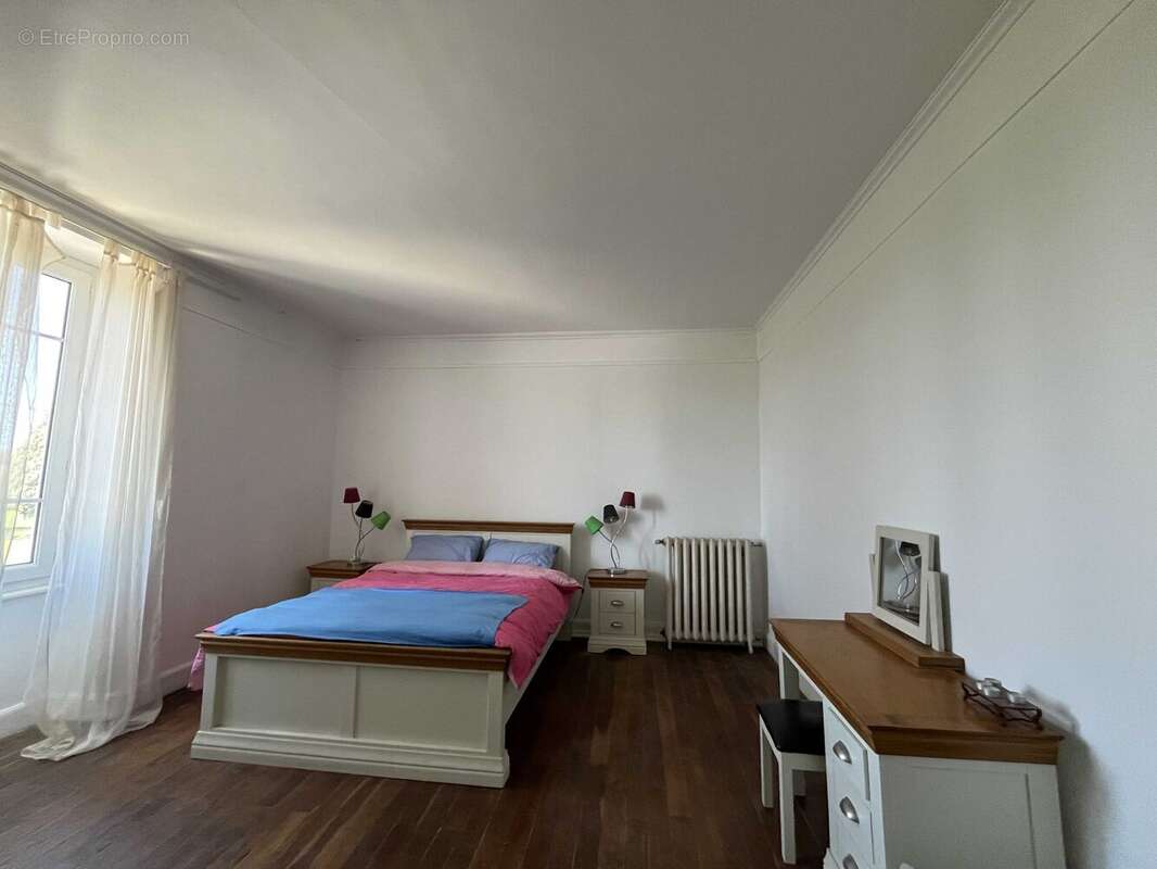 Maison 233 m² à Mazieres  - photo 8