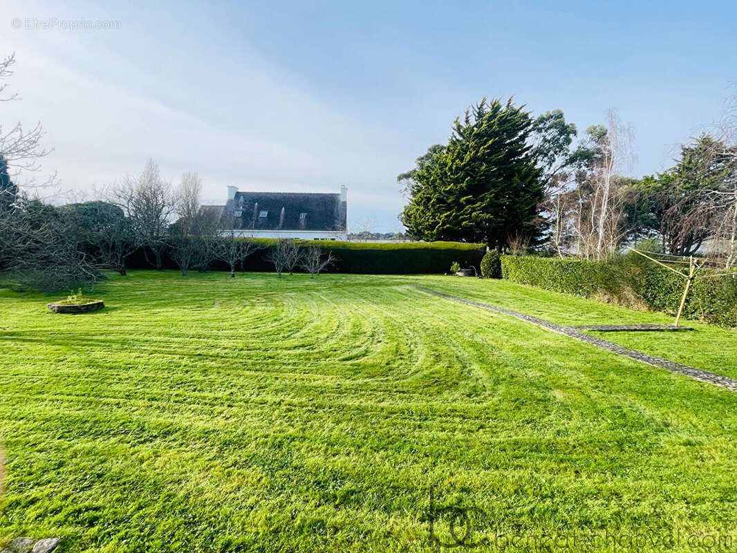 Maison à SAINT-ARMEL