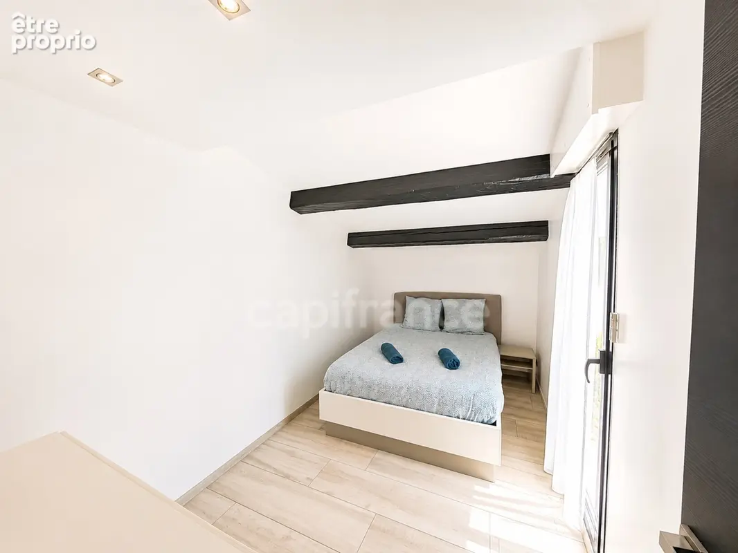 Maison à vendre 5 pièces FREJUS (83), piscine, jacuzzi, terrasses, jardin, garage - photo 18