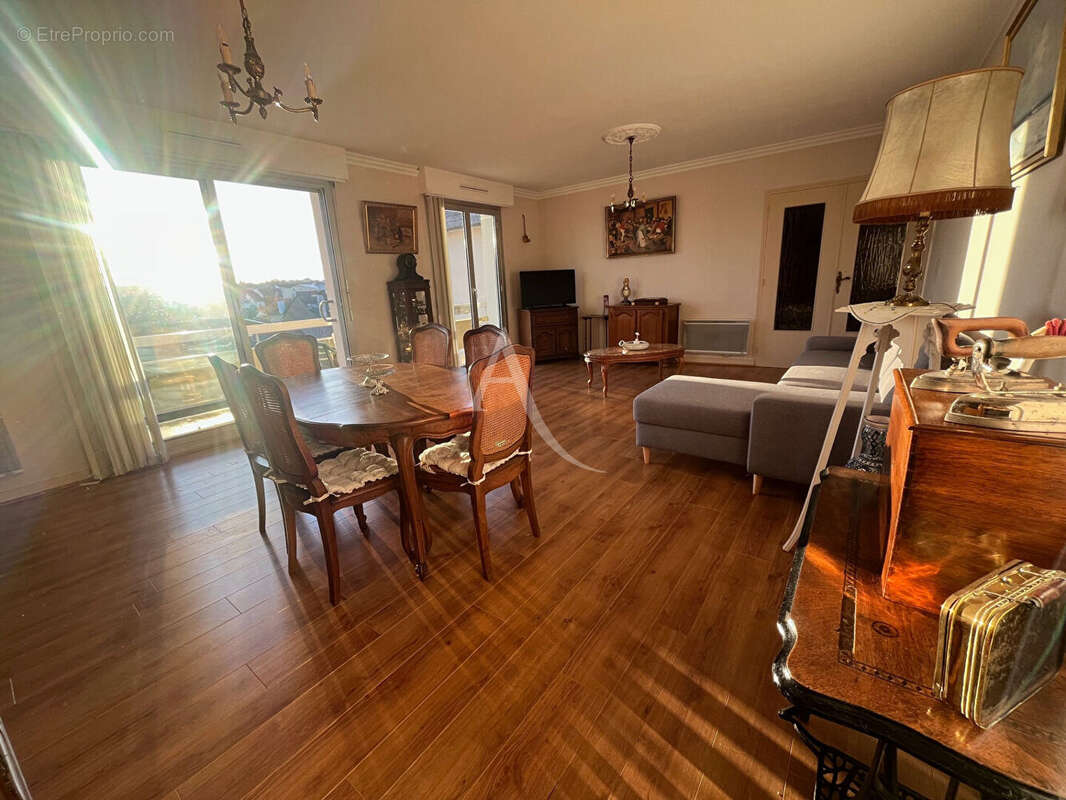 Appartement à LAVAL