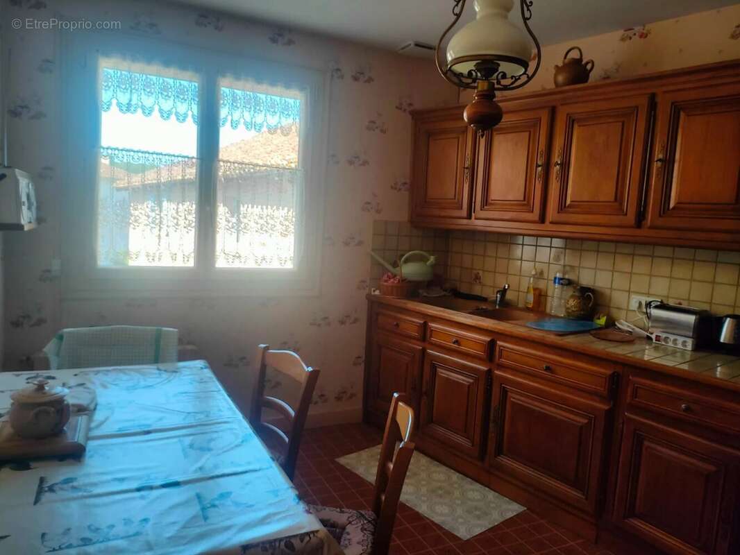 Appartement 628 m² à Champagnac-La-Riviere  - photo 7
