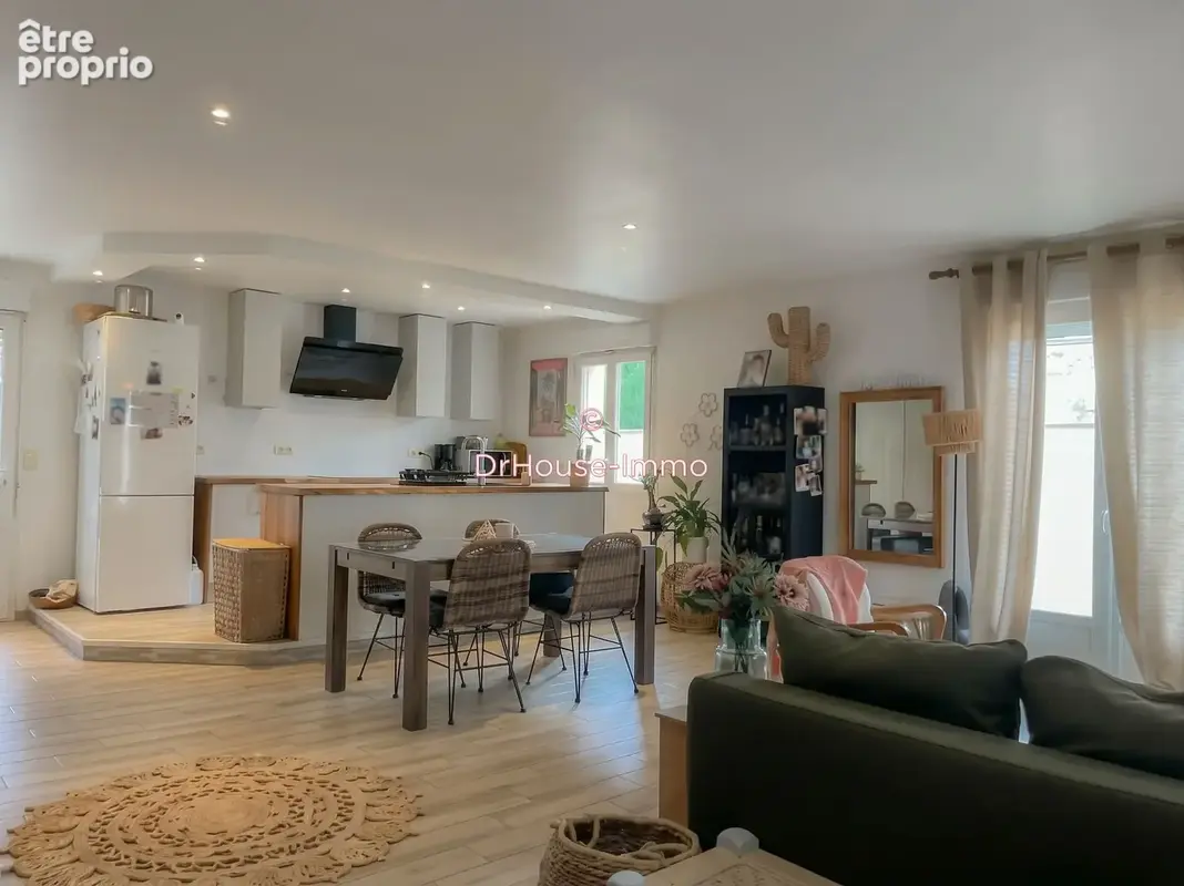 Maison 4 pièces 93 m² à vendre à Chatellerault (86100) - photo 3
