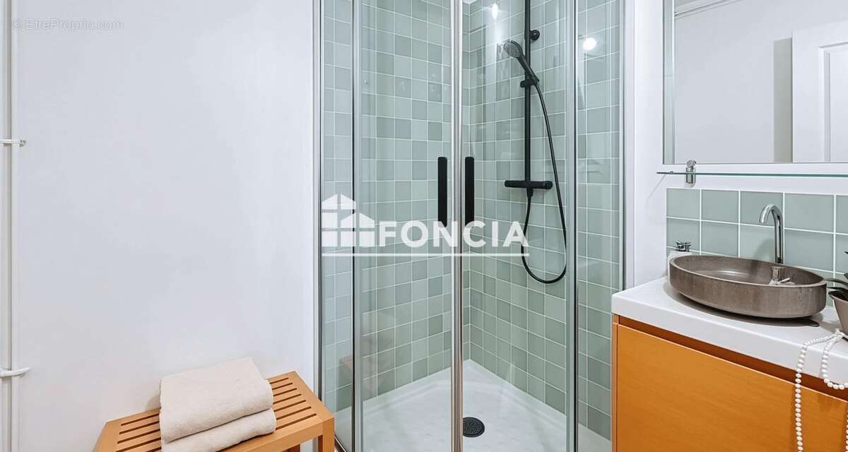 Appartement à ROSNY-SOUS-BOIS