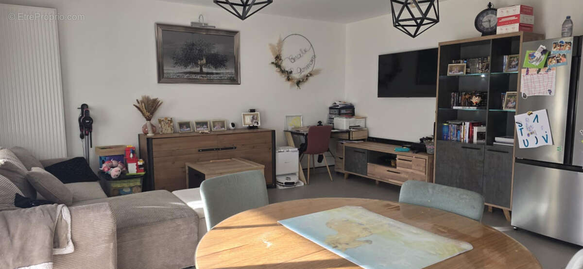 Appartement à GILLY-SUR-ISERE