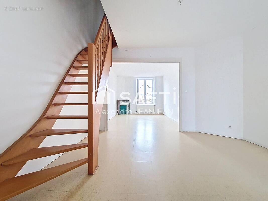 Photo 1 - Appartement à JARNY