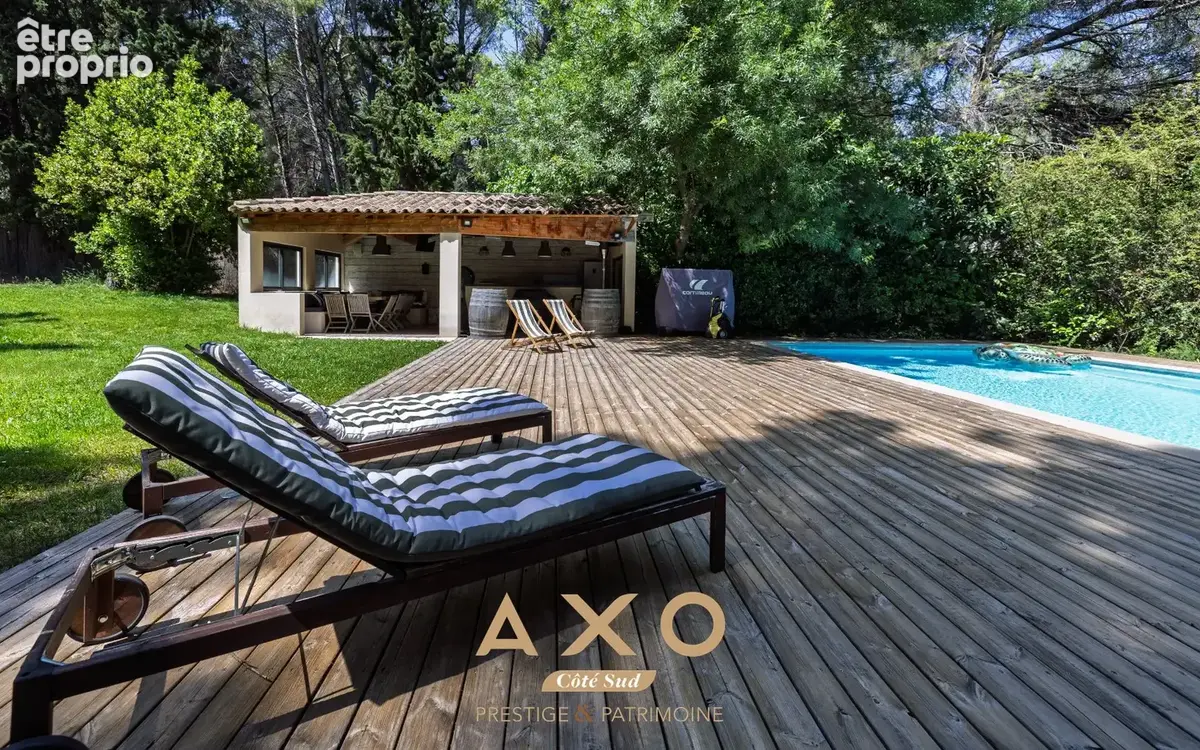 Éguilles - maison - 260 m² - 6 chambres - piscine - pool-house - terrain 4 000 m² - 1 530 000  - photo 4