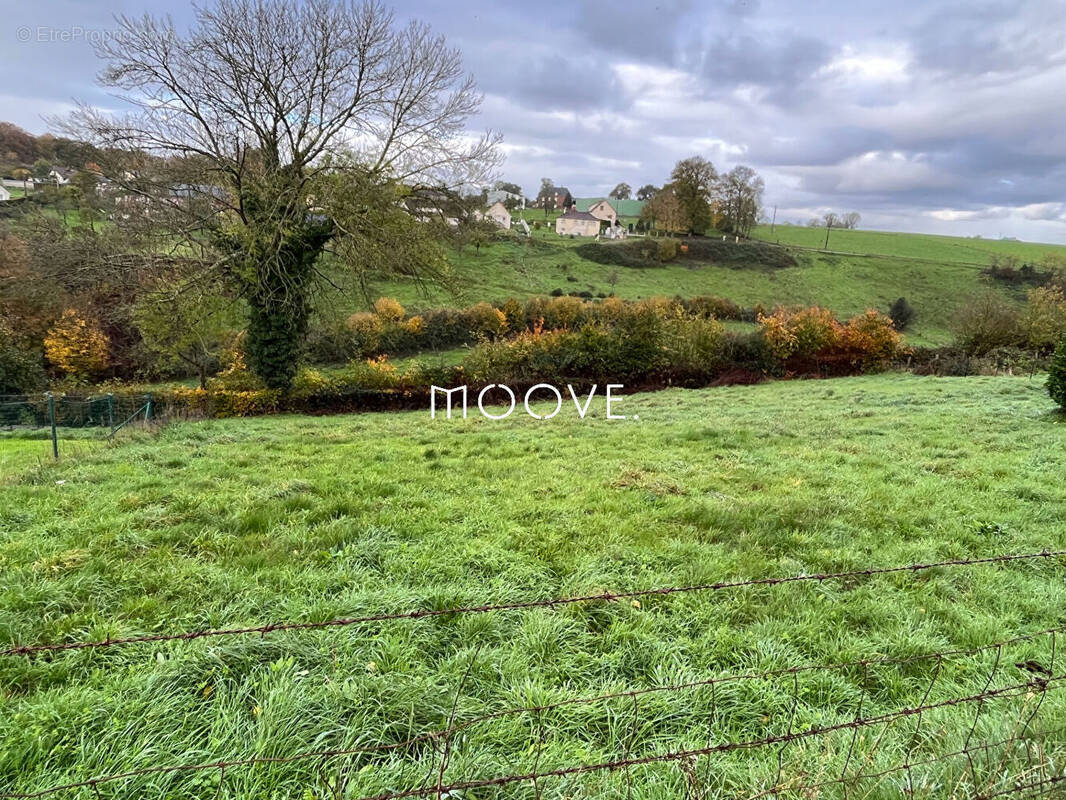 Terrain à VILLERS-ECALLES