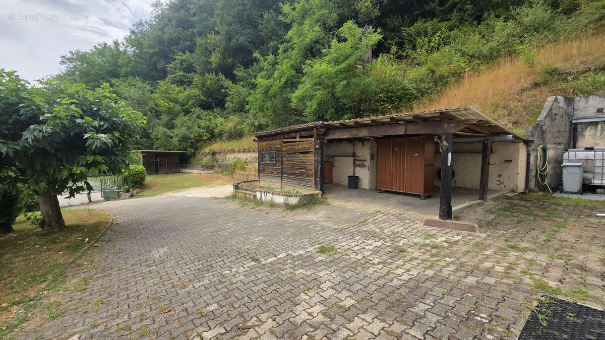plain pied de 78 m2 sur plus de 6 000m2 de terrain - photo 5