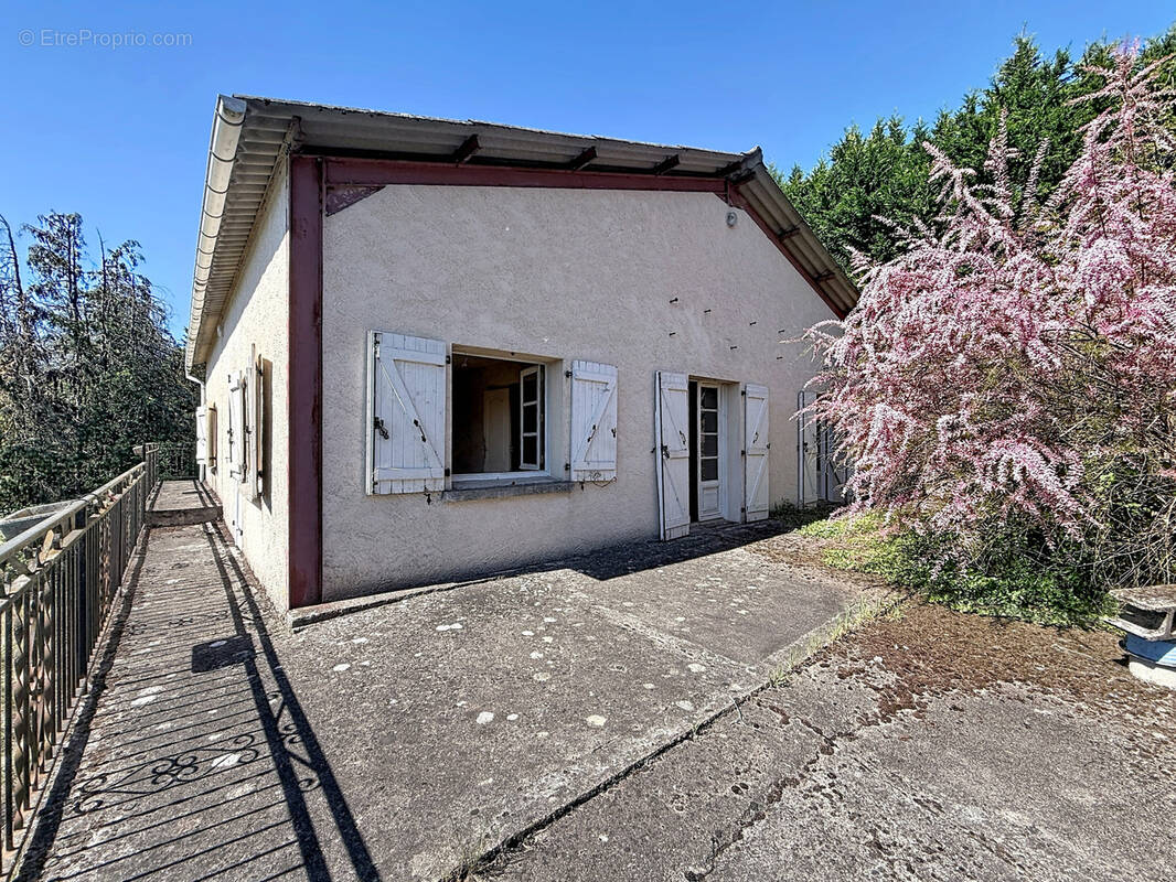 Maison à SAINT-AULAIRE