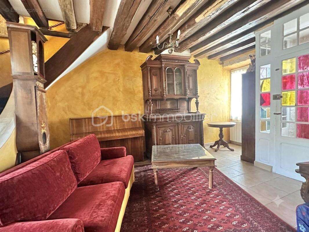 Maison de ville avec jardin et cave - photo 4