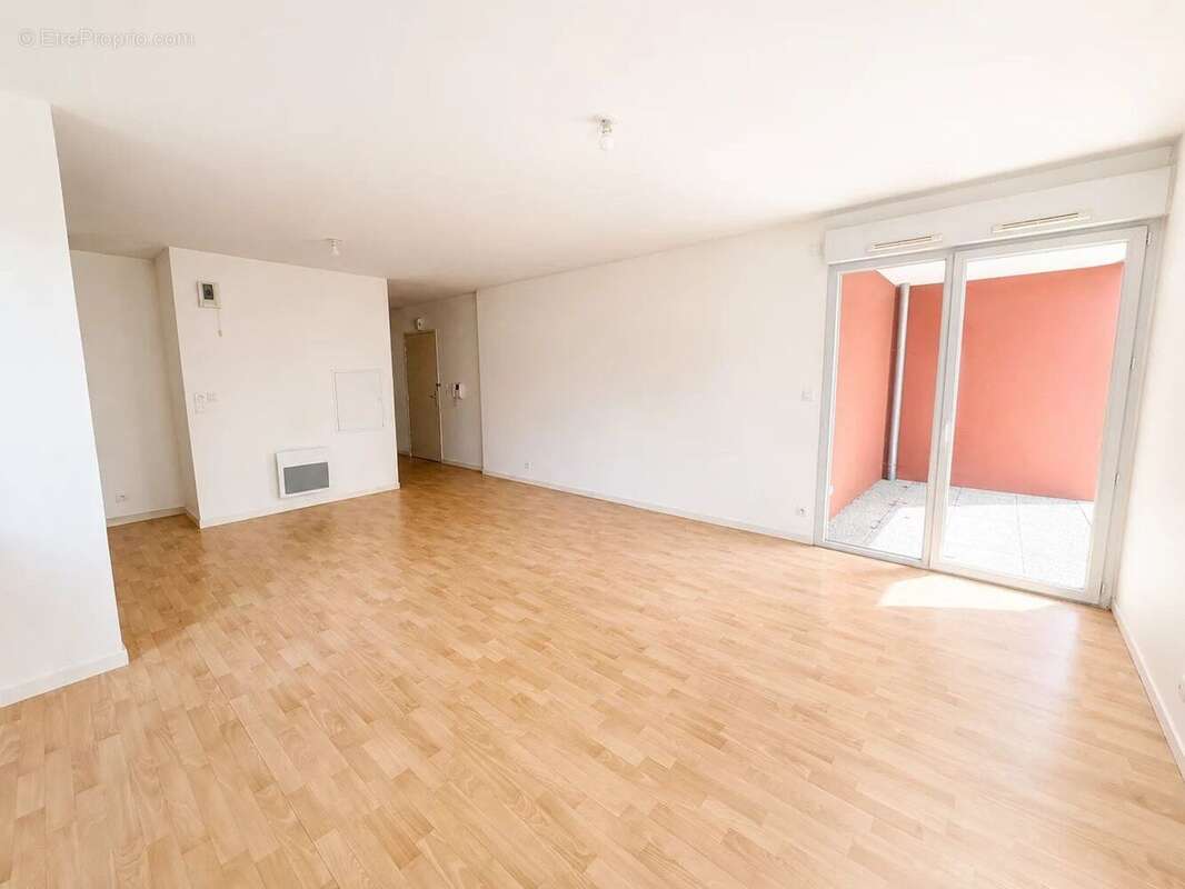 Appartement à BOUAYE