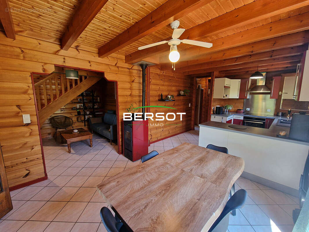 Chalet à Chaux Lès Clerval T5, 3 chambres, 78 m² - photo 9