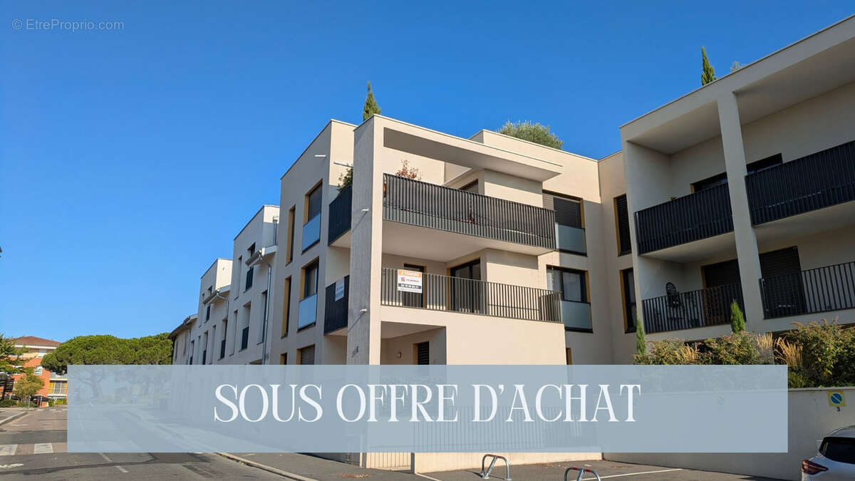 Appartement à LA TOUR-DE-SALVAGNY