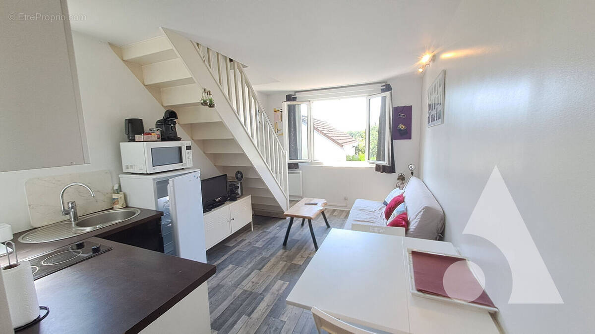 Appartement à SAINT-REMY-LES-CHEVREUSE