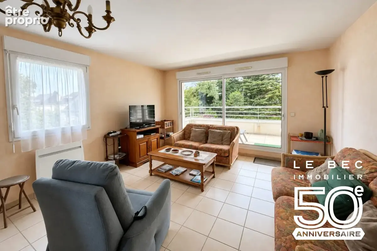 Appartement 4 pièces 87 m² à vendre à Vannes (56000) - photo 2