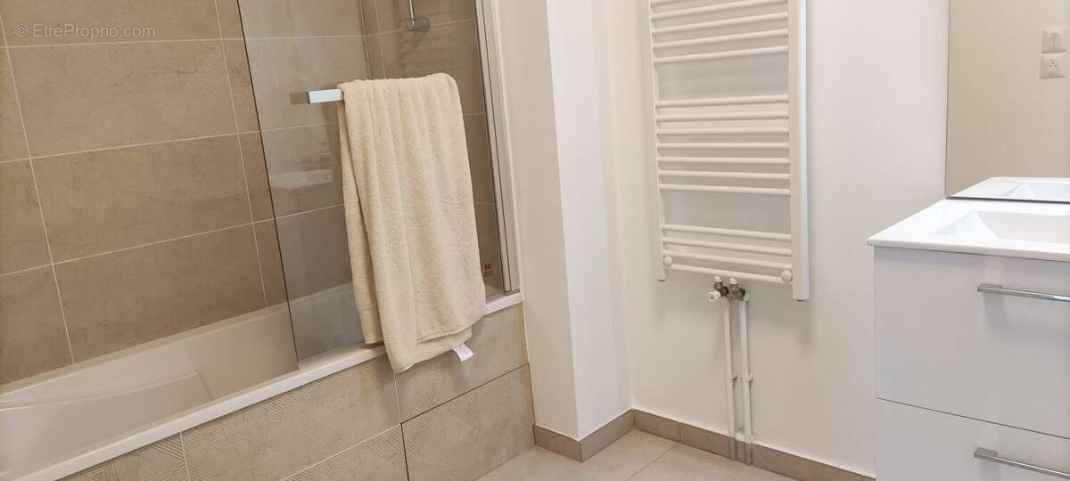 Appartement 39 m² à Saint-Cyr-Sur-Loire  - photo 3
