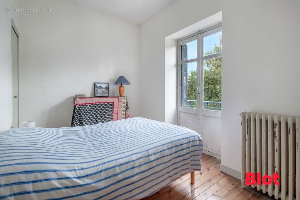 Maison à LE POULIGUEN