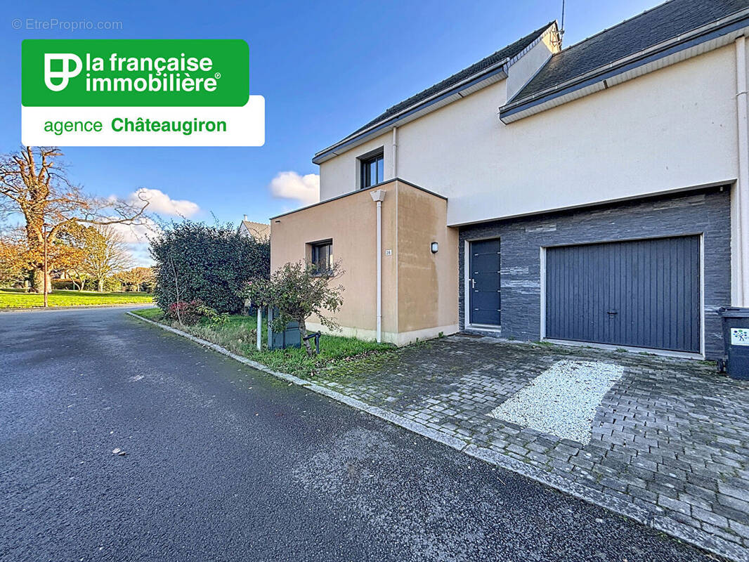 Maison à CHATEAUGIRON