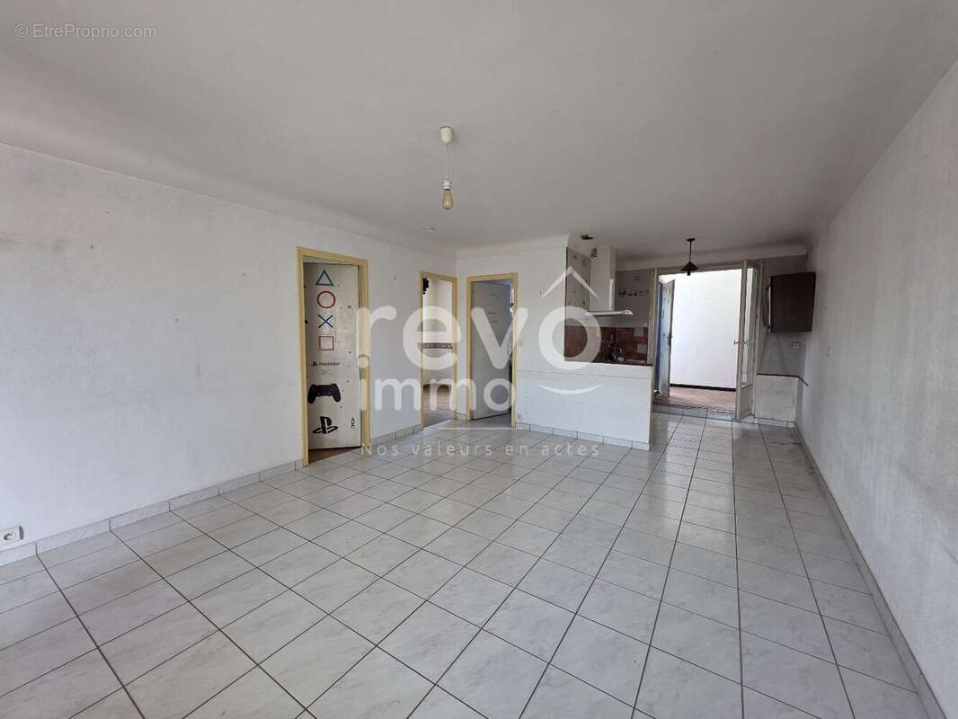 Maison familiale 175m² SAINT-COLOMBAN 44310 - photo 9