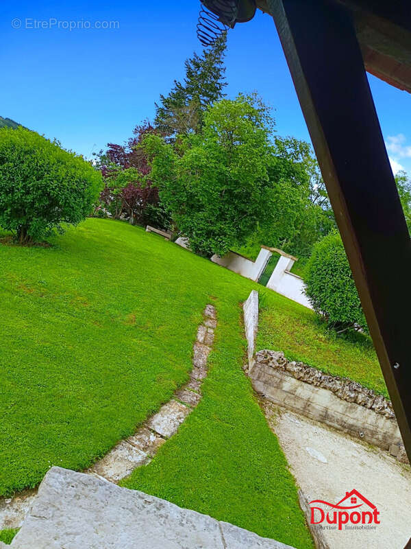 Maison à VITRY-LE-CROISE