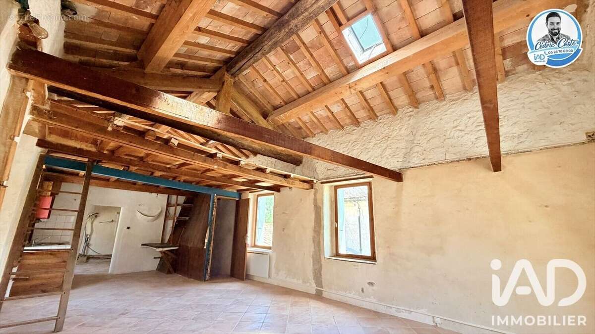 Maison 136 m² à Lagrasse  - photo 2