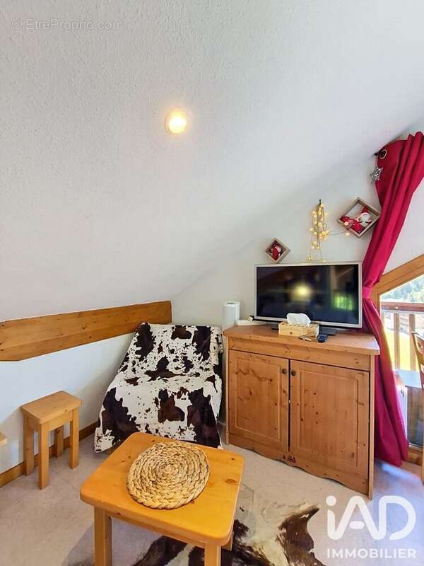 Appartement 30 m² à La Cluse  - photo 8