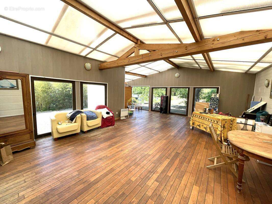 Maison à ROSNY-SUR-SEINE