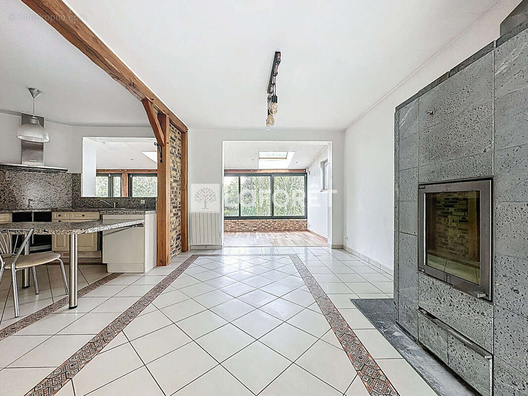 Maison à CHAMPIGNY-SUR-MARNE