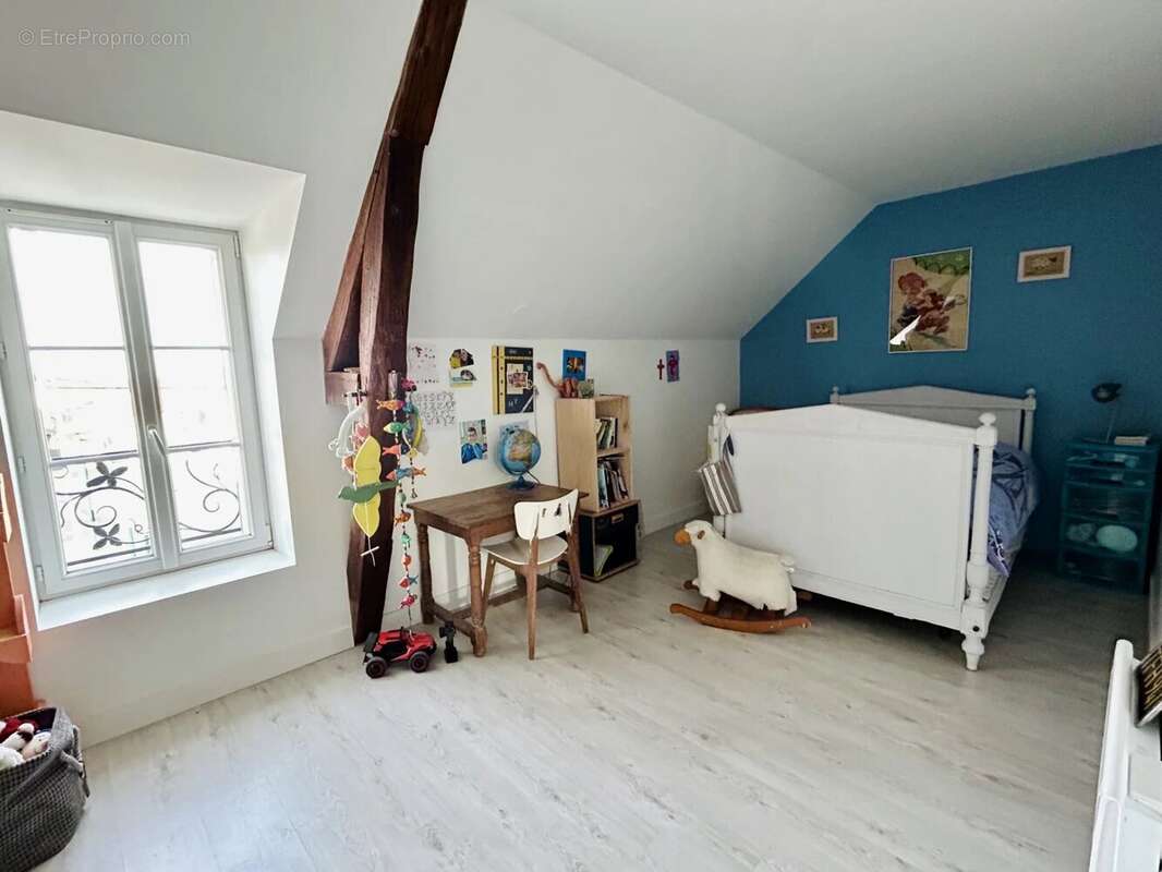 Maison à OUZOUER-LE-MARCHE