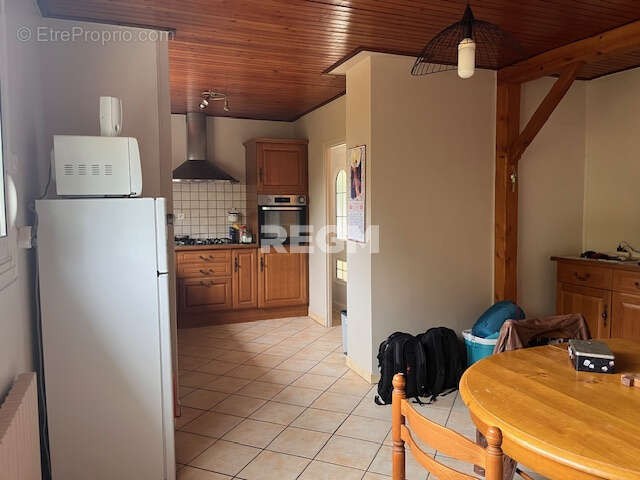 Maison à SAINT-GEORGES-DE-POINTINDOUX