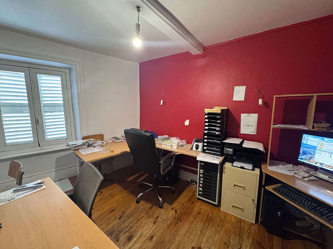 Appartement à PUY-GUILLAUME