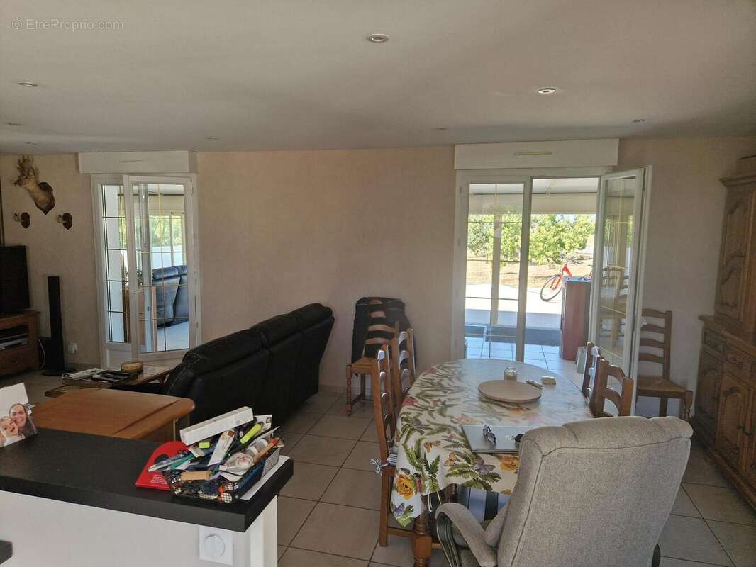 Maison 146 m² à Vix  - photo 6