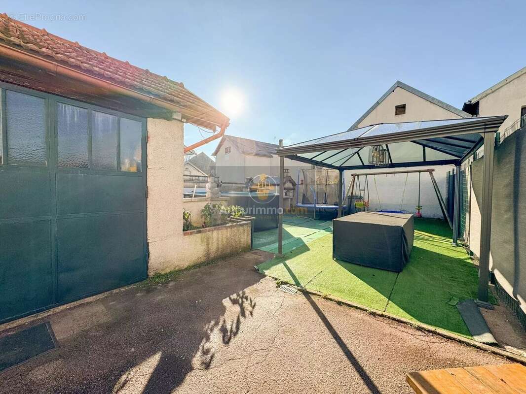 Appartement à ORVILLE