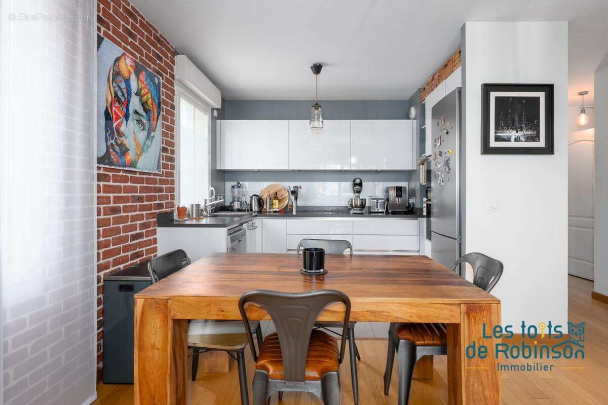 Appartement à LE PLESSIS-ROBINSON