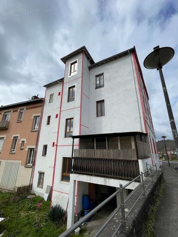 Appartement à DECAZEVILLE