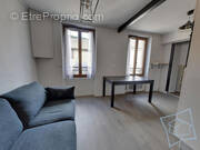 Appartement à DAMPIERRE-EN-YVELINES