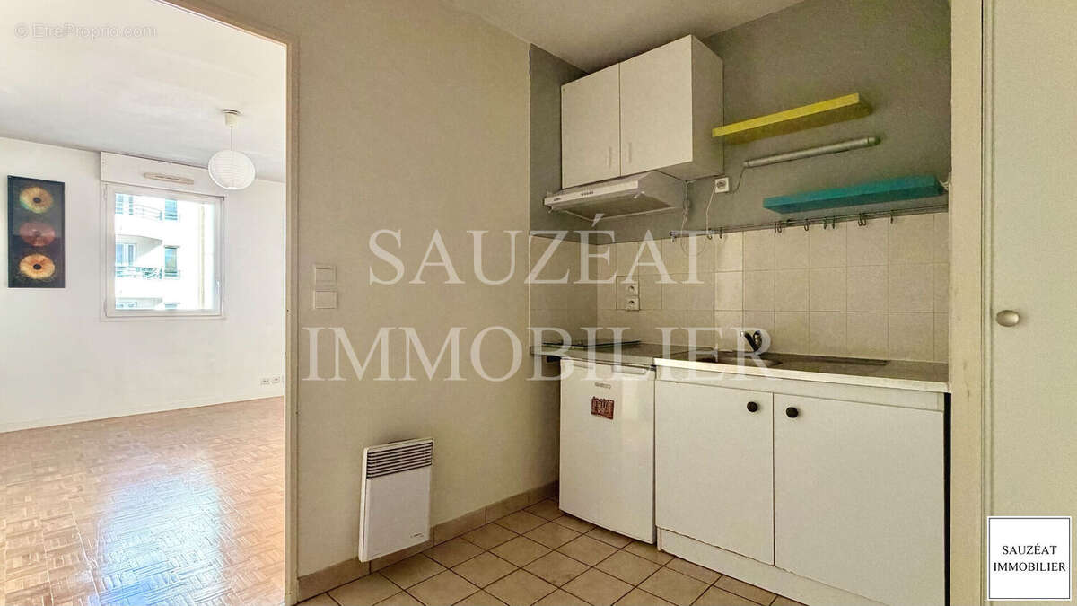 Appartement à MONTROUGE