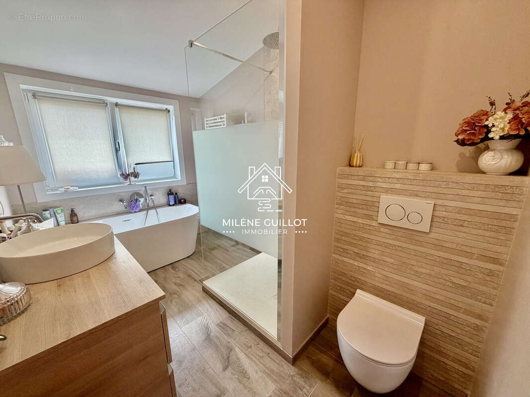 Maison 94 m² à Quesnoy-Sur-Deule  - photo 6