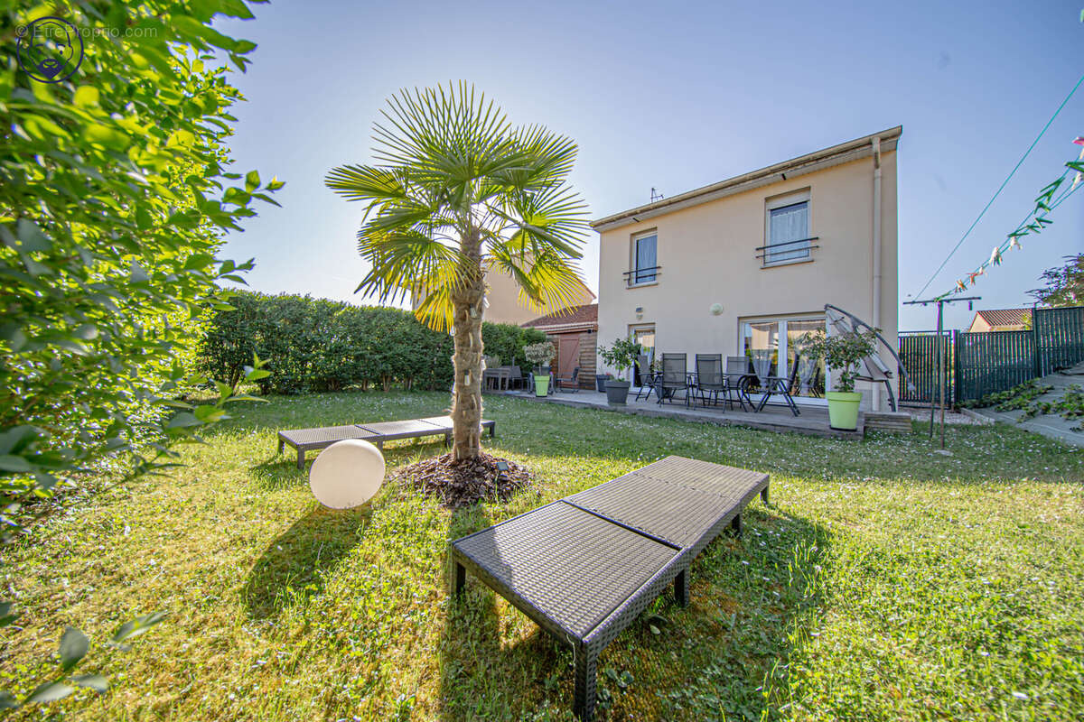 Maison à COMMERCY
