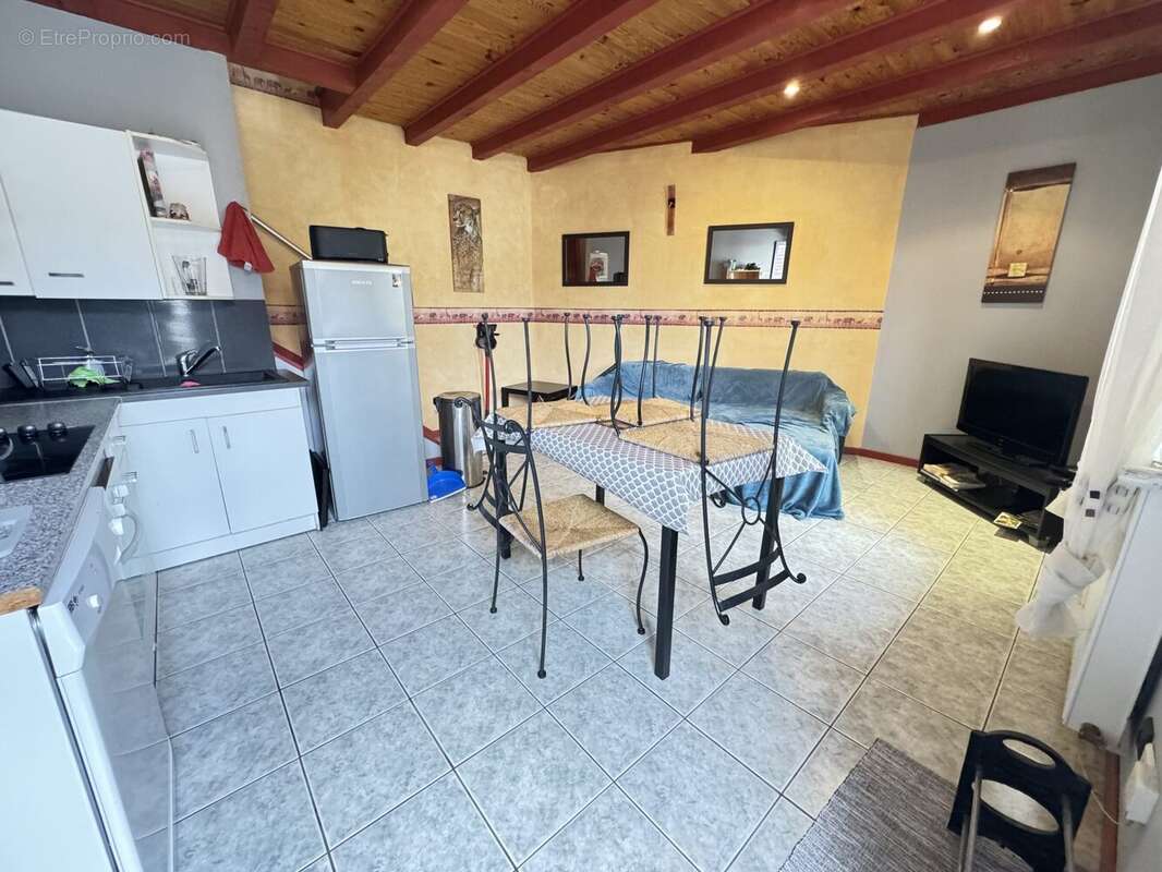 Appartement à NERIS-LES-BAINS