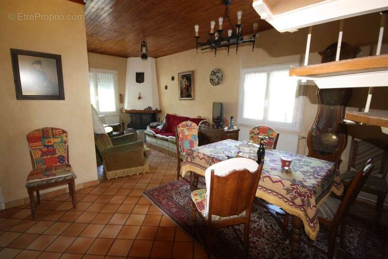Maison à LES ABRETS