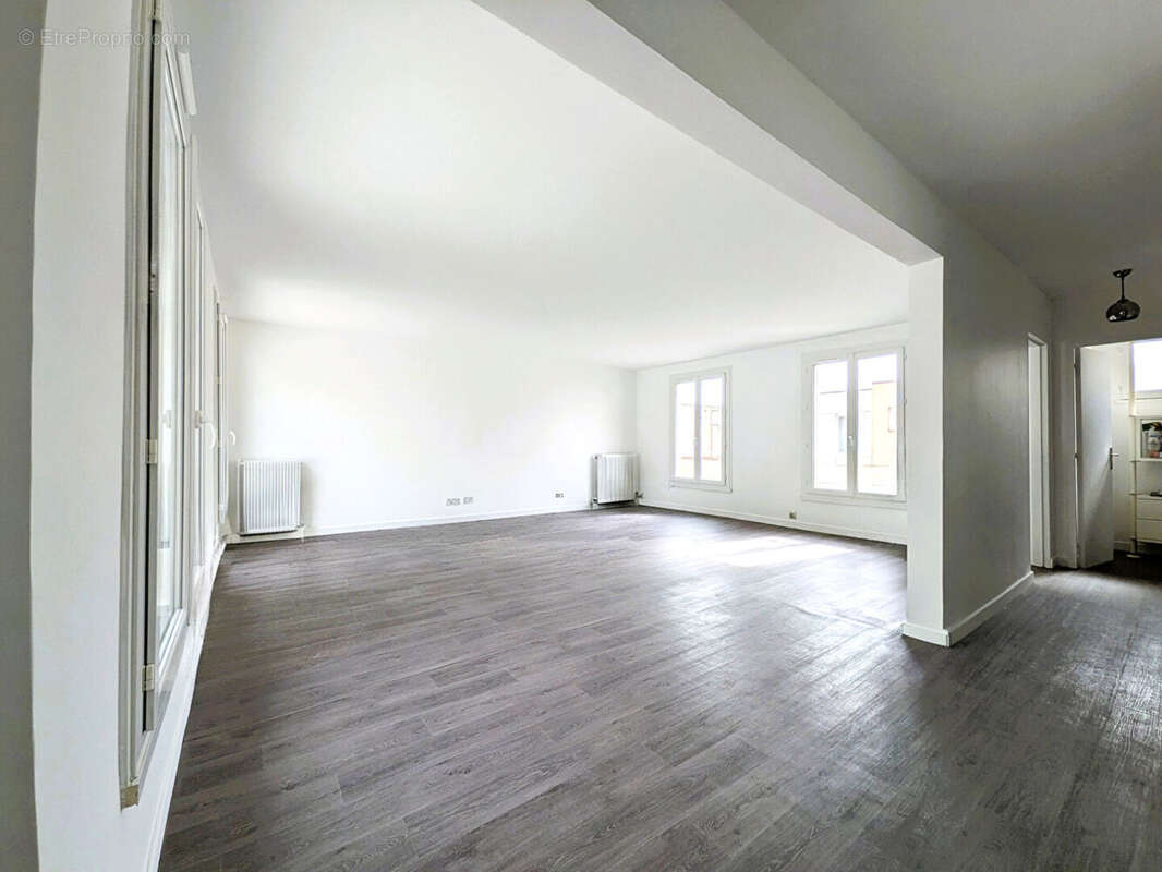 Appartement à MAUREPAS