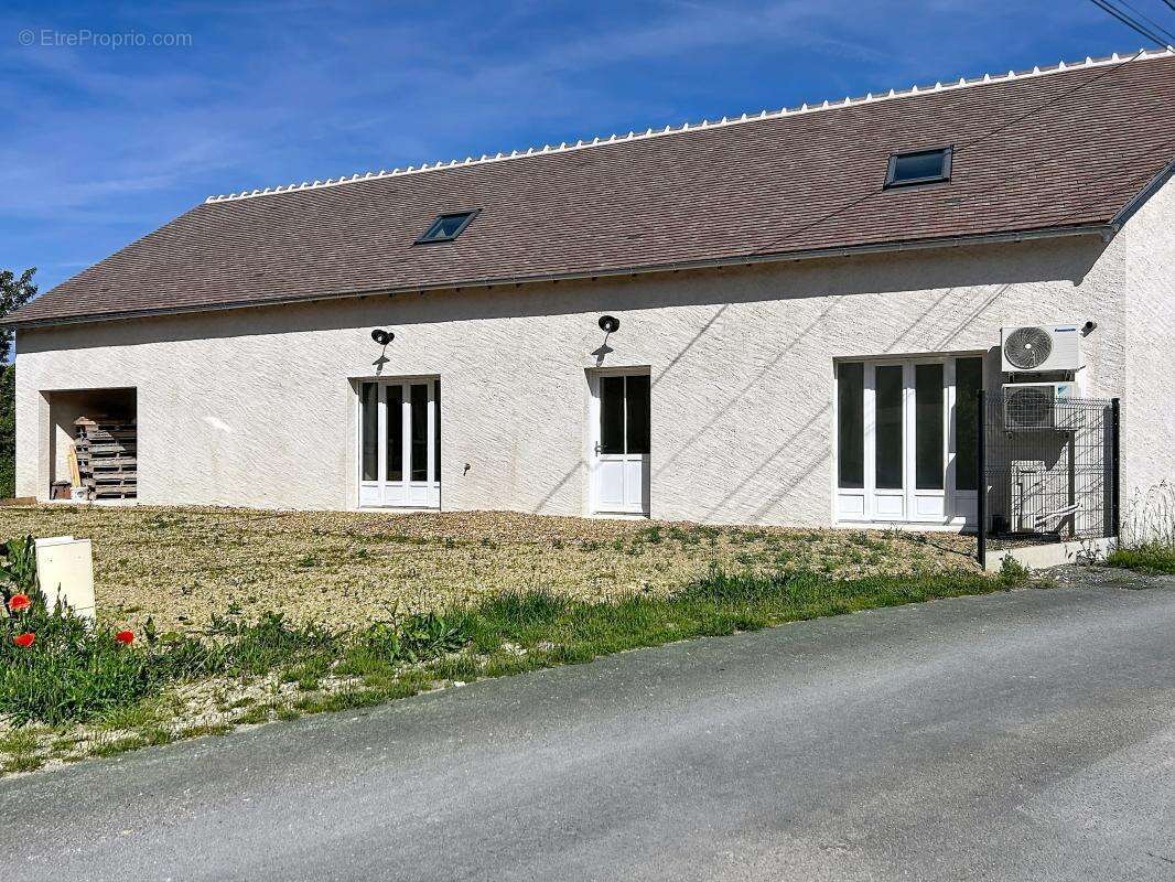 Maison à BLERE