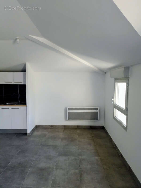 Appartement à BRUGUIERES