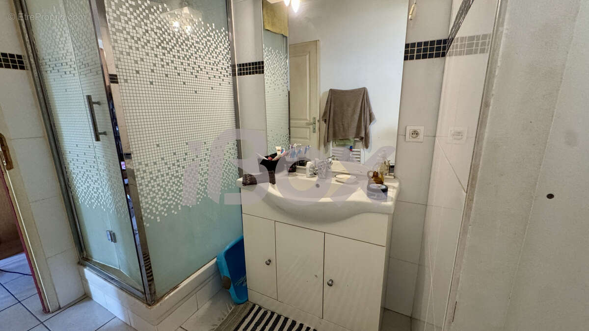 Exclusivité Toulon Est, quartier Bas Faron, Appartement T2 actuellement loué de 46 m2 - photo 7