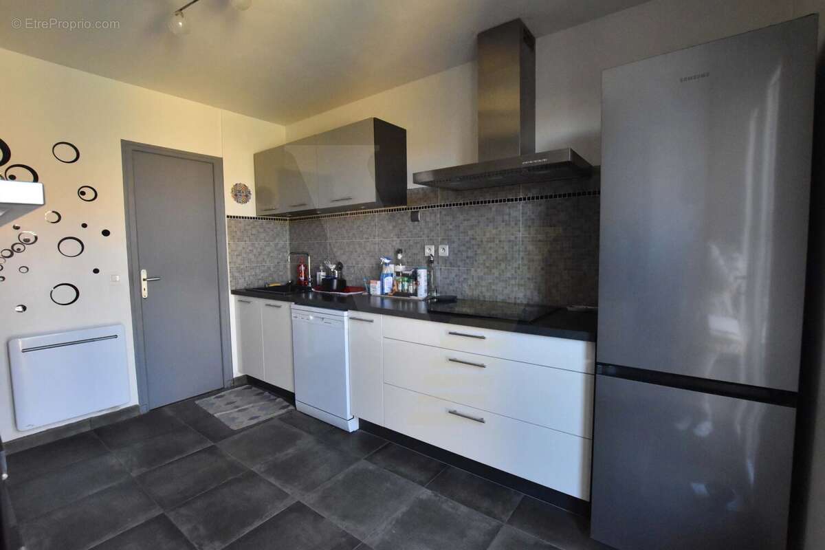 Maison à LIGNAN-SUR-ORB