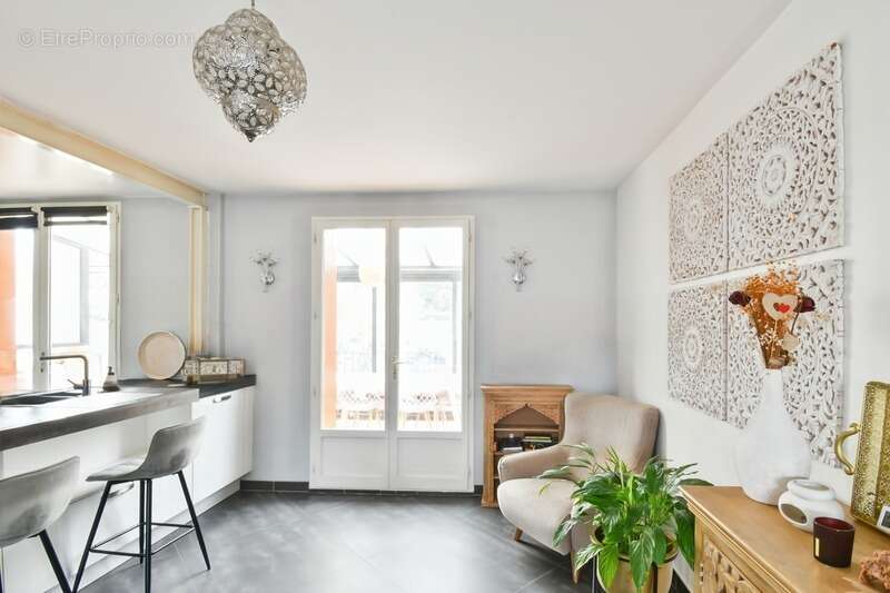 Maison 5 pièces avec véranda - sous-sol total dont grand garage de 25m² - dépendance dans le  jardin - Epinay sur Orge (91) - photo 4